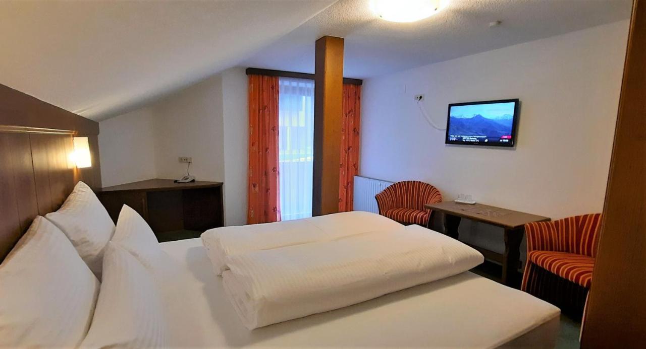 Hotel Garni Belvedere Ischgl Buitenkant foto